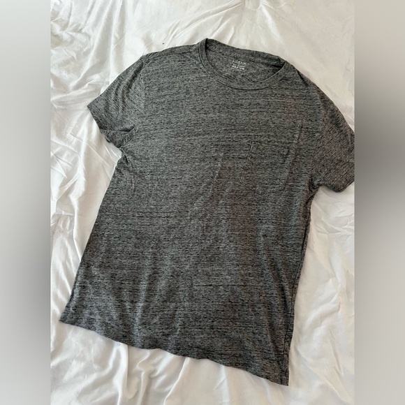 J Crew Pocket Tee - Picture 3 of 3